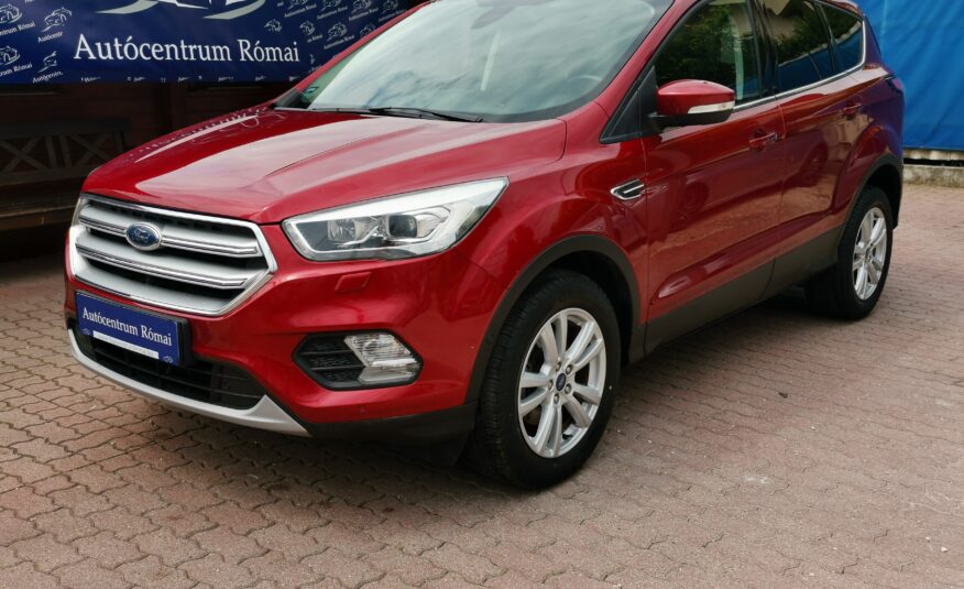 FORD KUGA 1.5 EcoBoost Titanium MO.-i. 2. Tulaj. Szervizkönyv! Áfá-s! PANORÁMA TETŐ. BŐRBELSŐ. LED
