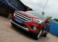 FORD KUGA 1.5 EcoBoost Titanium MO.-i. 2. Tulaj. Szervizkönyv! Áfá-s! PANORÁMA TETŐ. BŐRBELSŐ. LED
