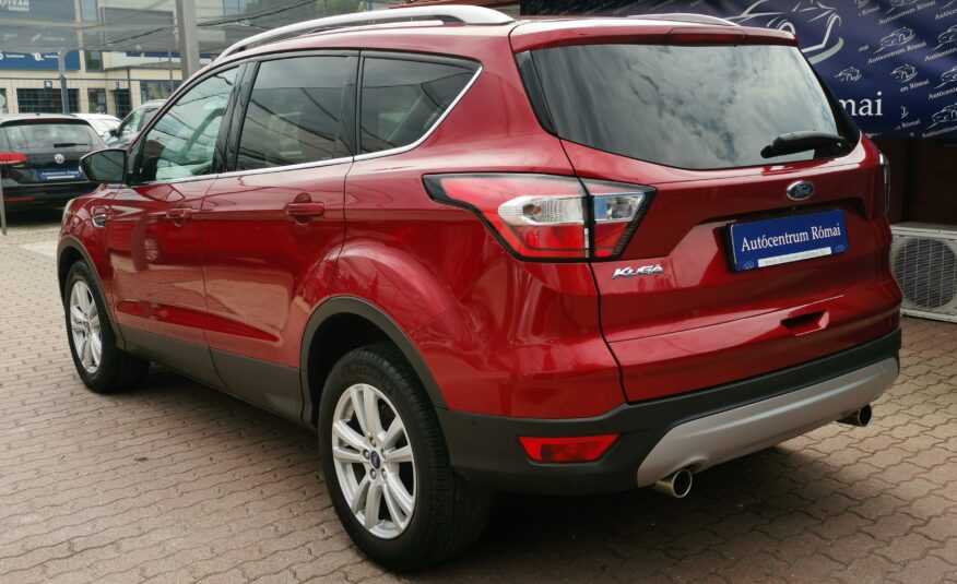 FORD KUGA 1.5 EcoBoost Titanium MO.-i. 2. Tulaj. Szervizkönyv! Áfá-s! PANORÁMA TETŐ. BŐRBELSŐ. LED