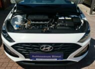 HYUNDAI I30 1.5 DPi Life MO.-i. 1. Tulaj. Szervizkönyv! ÁFÁ-s! TEMPOMAT. PARKRADAR. KÖDLÁMPA