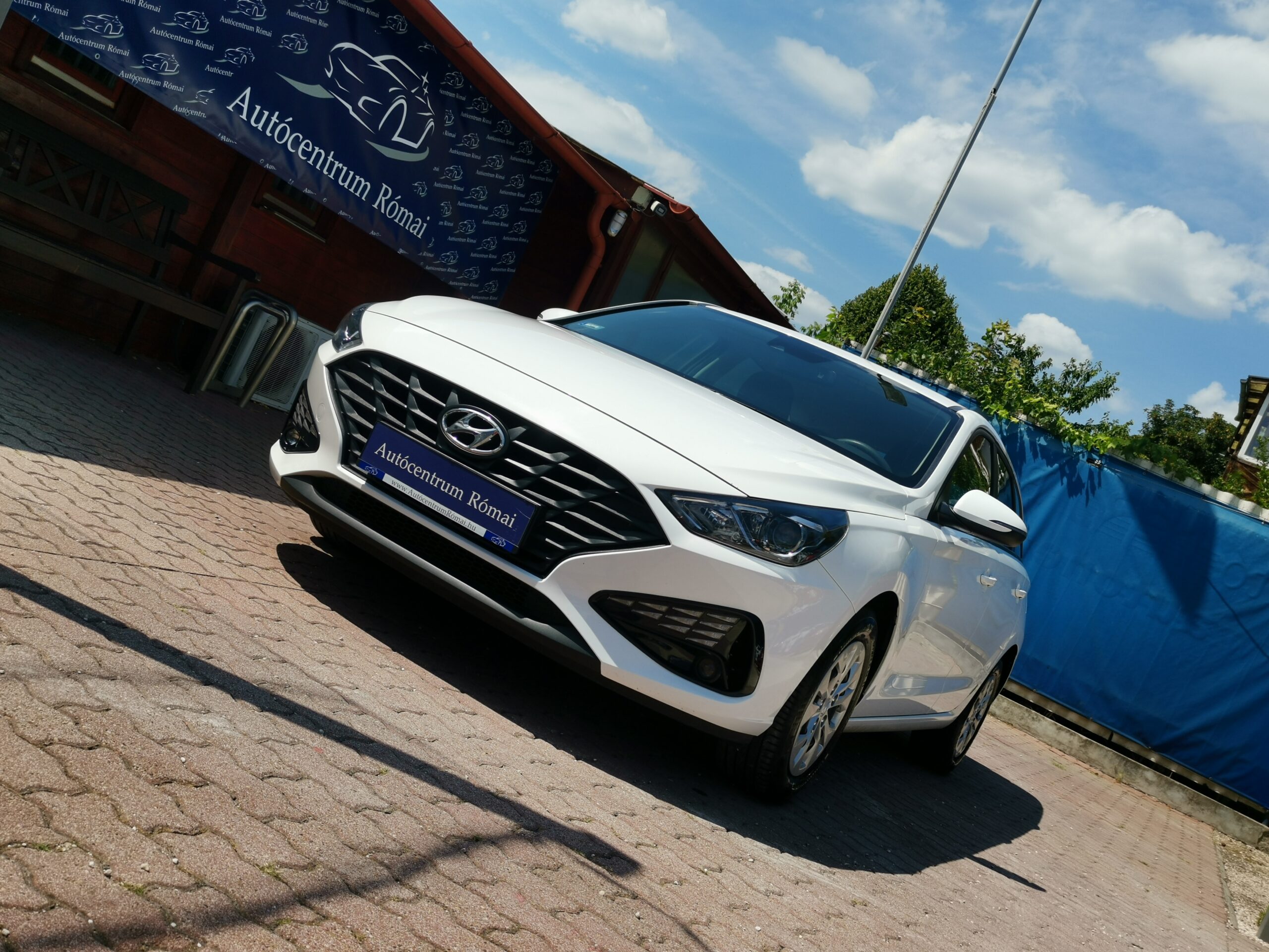 HYUNDAI I30 1.5 DPi Life MO.-i. 1. Tulaj. Szervizkönyv! ÁFÁ-s! TEMPOMAT. PARKRADAR. KÖDLÁMPA