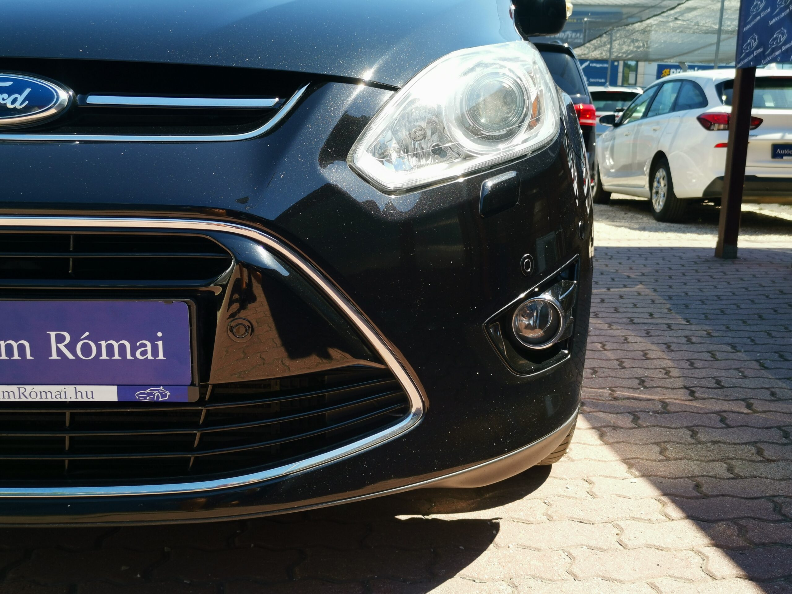 FORD C-MAX Grand1.6 SCTi EcoBoost Titanium 2. Tulaj. 126.000km! XENON. VONÓHOROG. TOLATÓKAMERA. NAVIGÁCIÓ