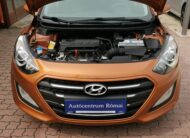 HYUNDAI I30 1.4 MPi ISG Entry 54.000km! 1. Tulaj. Szervizkönyv! NAVIGÁCIÓ. KAMERA. PARKRADAR. ALUFELNI