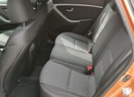 HYUNDAI I30 1.4 MPi ISG Entry 54.000km! 1. Tulaj. Szervizkönyv! NAVIGÁCIÓ. KAMERA. PARKRADAR. ALUFELNI