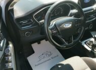 FORD FOCUS 1.5 EcoBlue Business MO.-i. 1. Tulaj. Szervizkönyv! ÁFÁs! TEMPOMAT. KAMERA. ÜLÉSFŰTÉS