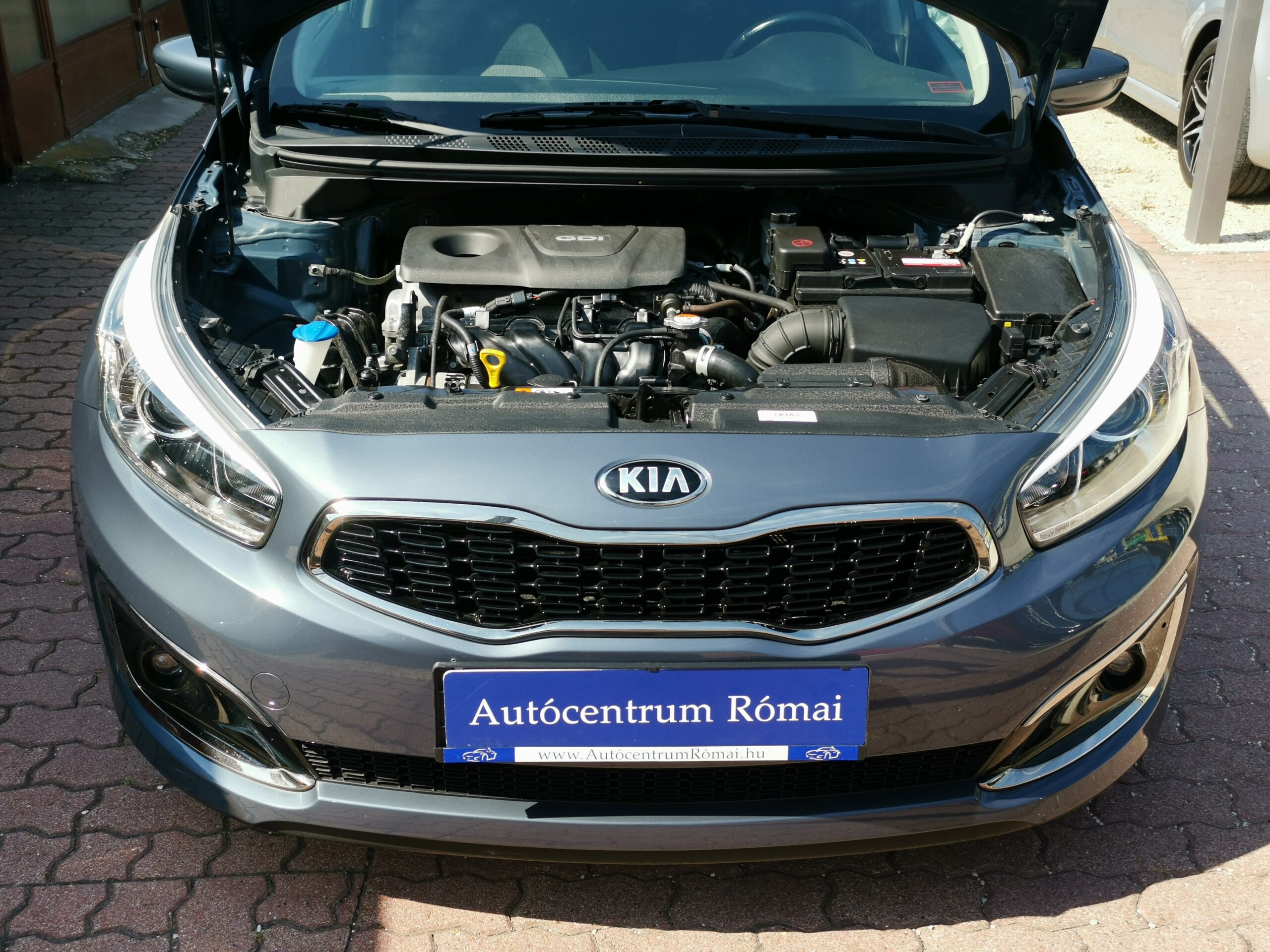 KIA CEE'D 1.6 GDI UEFA 109.000km! 2. Tulaj. DIGIT KLÍMA. NAVIGÁCIÓ. KAMERA. TEMPOMAT