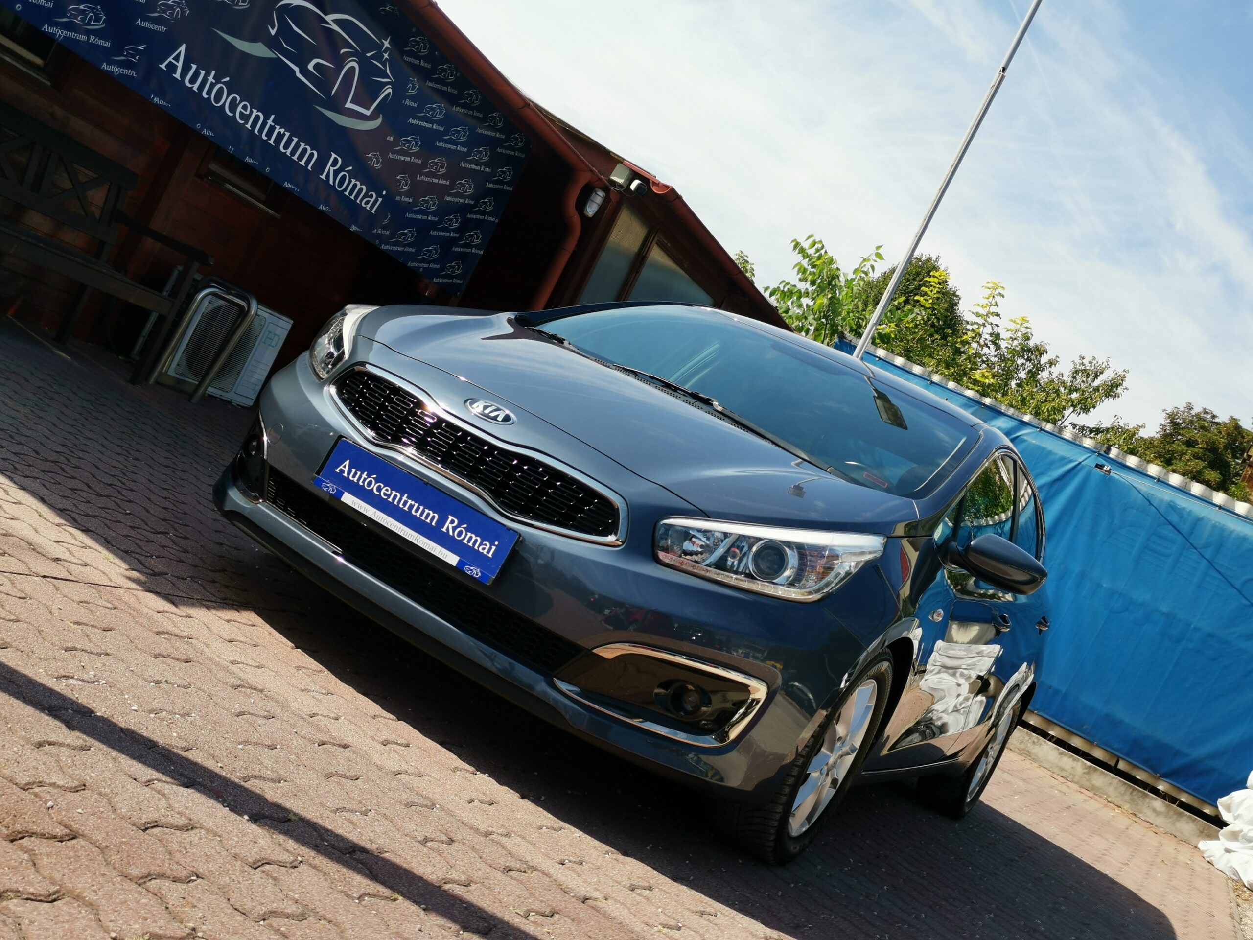 KIA CEE'D 1.6 GDI UEFA 109.000km! 2. Tulaj. DIGIT KLÍMA. NAVIGÁCIÓ. KAMERA. TEMPOMAT