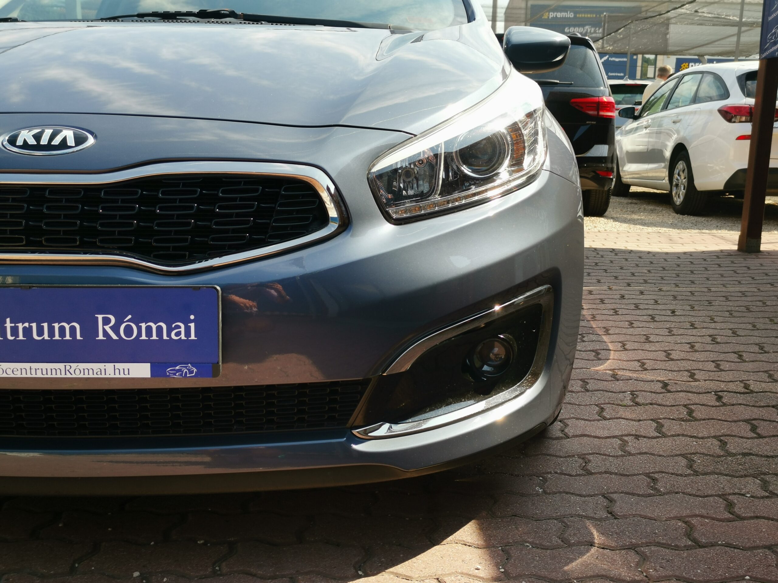 KIA CEE'D 1.6 GDI UEFA 109.000km! 2. Tulaj. DIGIT KLÍMA. NAVIGÁCIÓ. KAMERA. TEMPOMAT