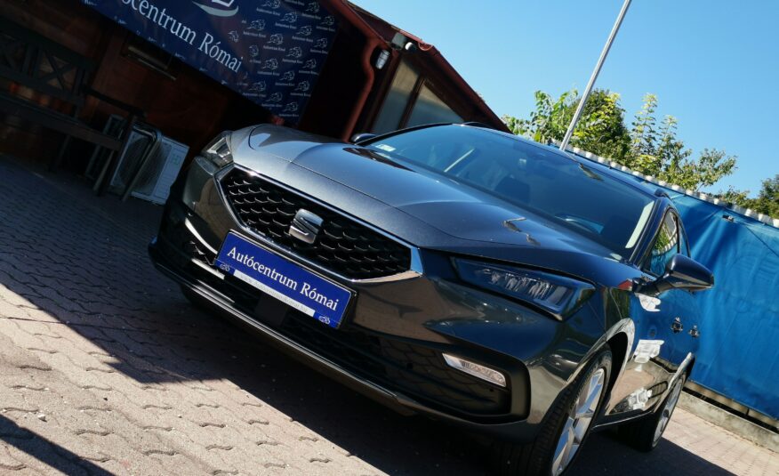 SEAT LEON ST 2.0 TDI Style MO.-i. 1. Tulaj. Szervizkönyv! ÁFÁ-s! TEMPOMAT. PARKRADAR. LED. ALUFELNI