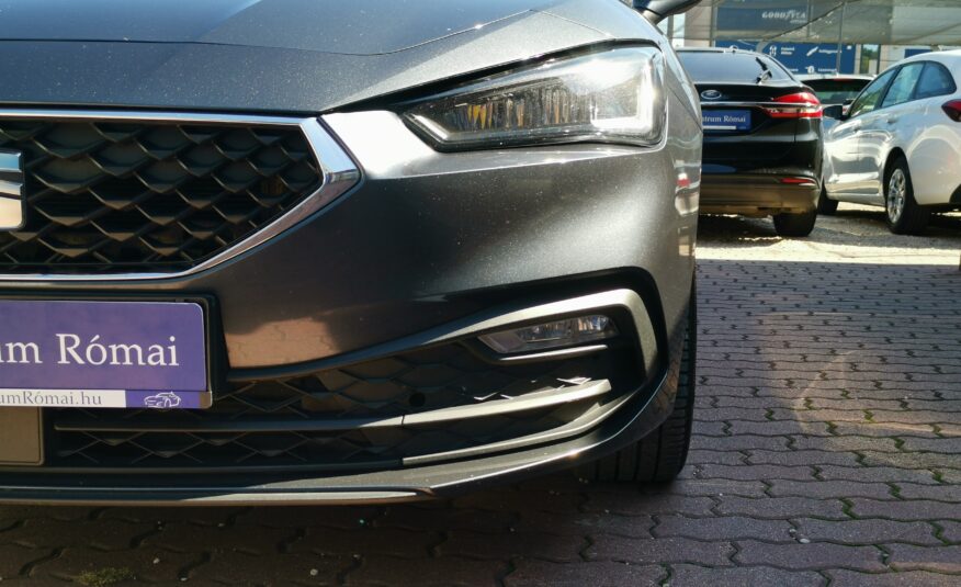 SEAT LEON ST 2.0 TDI Style MO.-i. 1. Tulaj. Szervizkönyv! ÁFÁ-s! TEMPOMAT. PARKRADAR. LED. ALUFELNI
