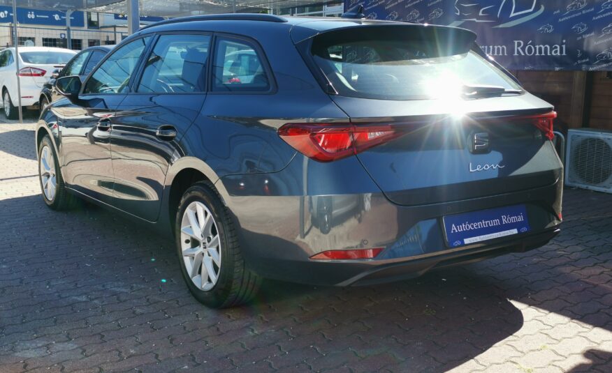 SEAT LEON ST 2.0 TDI Style MO.-i. 1. Tulaj. Szervizkönyv! ÁFÁ-s! TEMPOMAT. PARKRADAR. LED. ALUFELNI