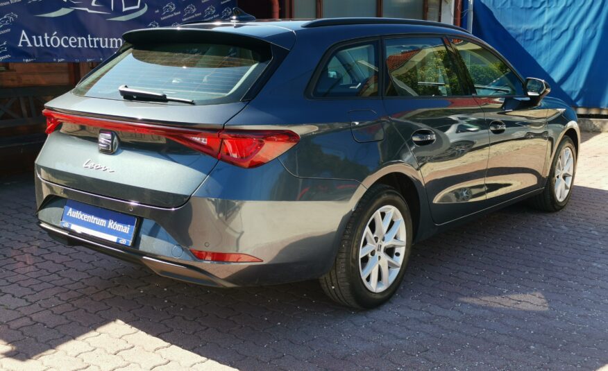 SEAT LEON ST 2.0 TDI Style MO.-i. 1. Tulaj. Szervizkönyv! ÁFÁ-s! TEMPOMAT. PARKRADAR. LED. ALUFELNI