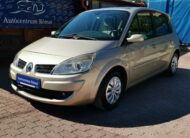 RENAULT SCENIC Scénic 1.5 dCi Kaleido MO.-i. 2. Tulaj. DIGIT KLÍMA. TEMPOMAT. PANORÁMA TETŐ