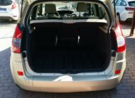 RENAULT SCENIC Scénic 1.5 dCi Kaleido MO.-i. 2. Tulaj. DIGIT KLÍMA. TEMPOMAT. PANORÁMA TETŐ