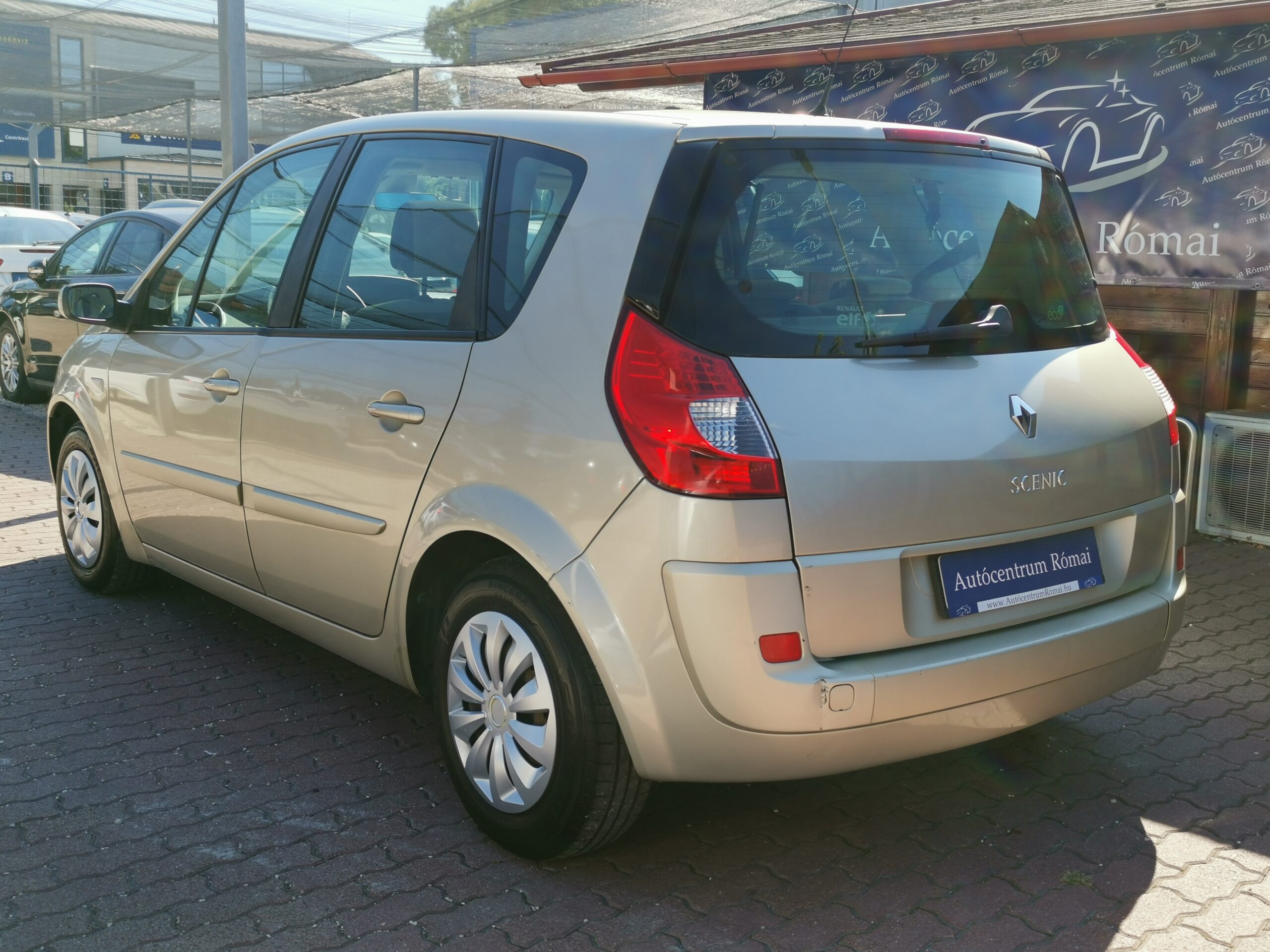 RENAULT SCENIC Scénic 1.5 dCi Kaleido MO.-i. 2. Tulaj. DIGIT KLÍMA. TEMPOMAT. PANORÁMA TETŐ