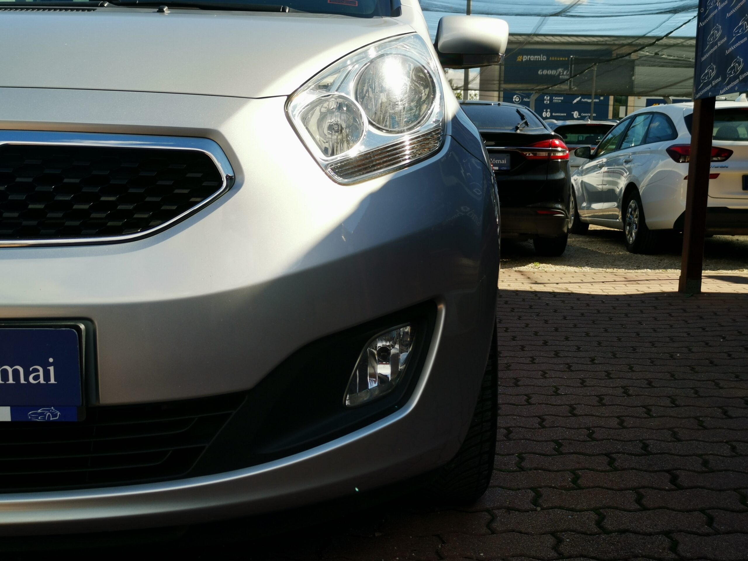 KIA VENGA 1.6 EX 98.000km! 1. Tulaj. Szervizkönyv! DIGIT KLÍMA. PARKRADAR. VONÓHOROG
