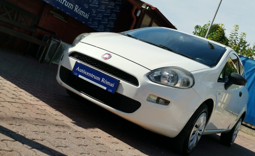 FIAT PUNTO 1.3 Van Multijet MO.-i. 2. Tulaj. Szervizkönyv! KLÍMA. ELEKTROMOS ABLAK