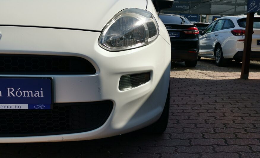 FIAT PUNTO 1.3 Van Multijet MO.-i. 2. Tulaj. Szervizkönyv! KLÍMA. ELEKTROMOS ABLAK