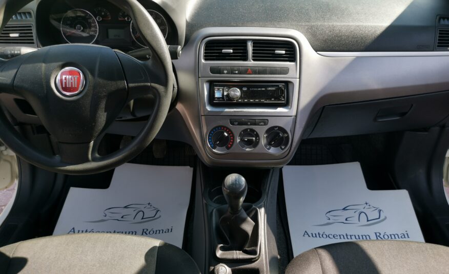 FIAT PUNTO 1.3 Van Multijet MO.-i. 2. Tulaj. Szervizkönyv! KLÍMA. ELEKTROMOS ABLAK