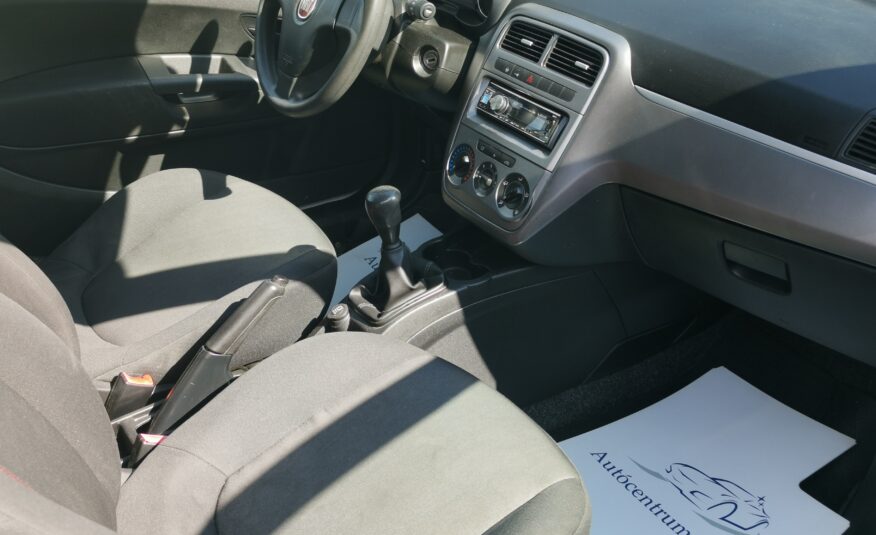 FIAT PUNTO 1.3 Van Multijet MO.-i. 2. Tulaj. Szervizkönyv! KLÍMA. ELEKTROMOS ABLAK