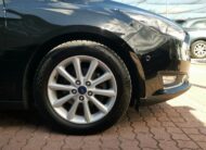FORD FOCUS 1.5 TDCI Titanium MO.-i. 1. Tulaj. Szervizkönyv! NAVIGÁCIÓ. TEMPOMAT. PARKRADAR. ÜLÉSFŰTÉS