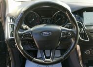 FORD FOCUS 1.5 TDCI Titanium MO.-i. 1. Tulaj. Szervizkönyv! NAVIGÁCIÓ. TEMPOMAT. PARKRADAR. ÜLÉSFŰTÉS