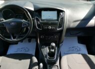 FORD FOCUS 1.5 TDCI Titanium MO.-i. 1. Tulaj. Szervizkönyv! NAVIGÁCIÓ. TEMPOMAT. PARKRADAR. ÜLÉSFŰTÉS