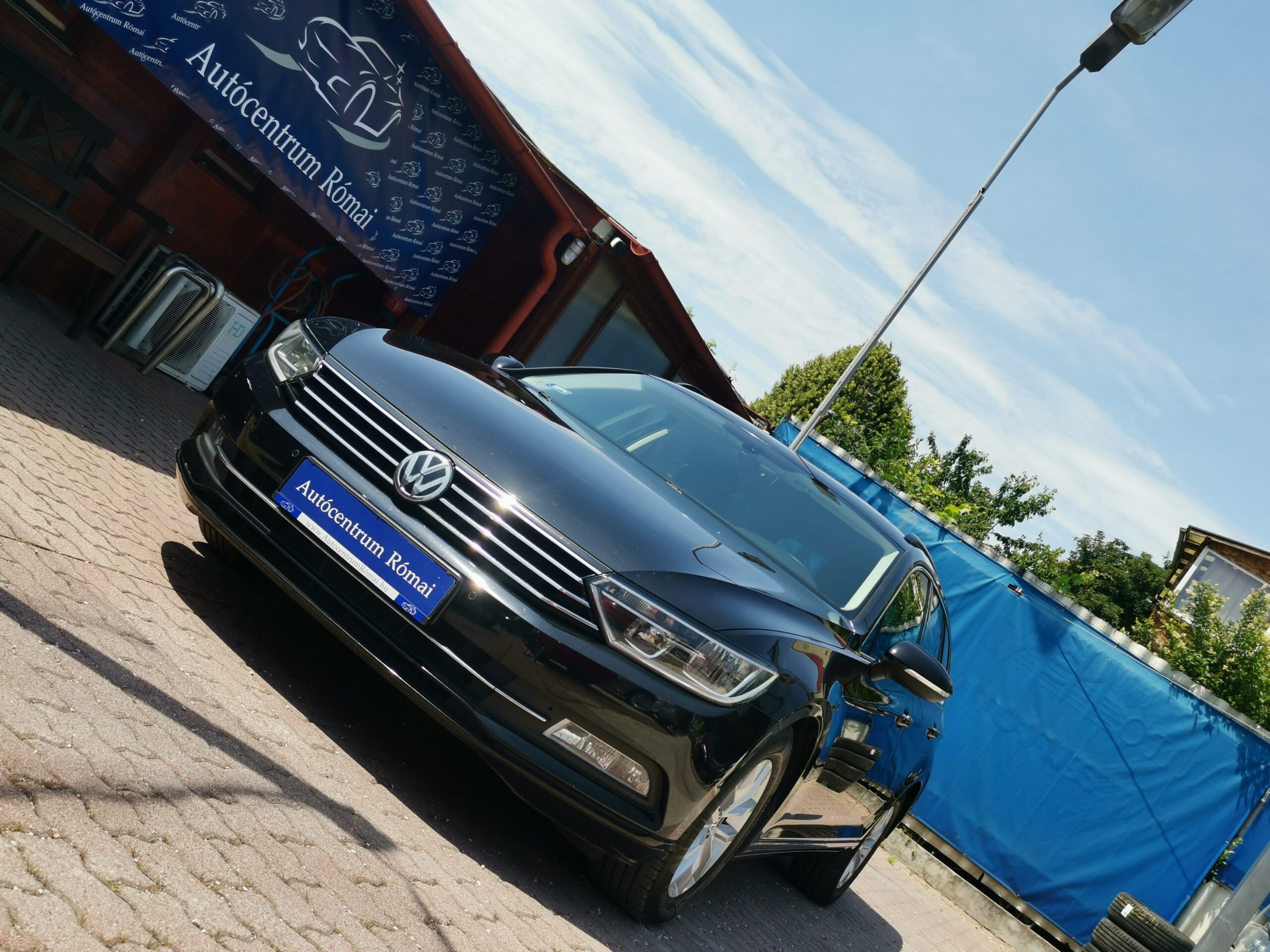 VOLKSWAGEN PASSAT VIII Variant 2.0 TDI BMT Comfortline TEMPOMAT. NAVIGÁCIÓ. ÜLÉSFŰTÉS. PARKRADAR
