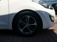 HYUNDAI I30 1.4 MPi Life Passion 98.000km! 2. Tulaj. TEMPOMAT. PARKRADAR. ÜLÉSFŰTÉS. ALUFELNI