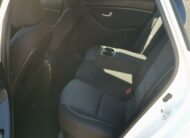 HYUNDAI I30 1.4 MPi Life Passion 98.000km! 2. Tulaj. TEMPOMAT. PARKRADAR. ÜLÉSFŰTÉS. ALUFELNI