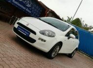 FIAT PUNTO 1.2 Pop Szervizkönyv! KLÍMA. ALUFELNI. ELEKTROMOS ABLAK