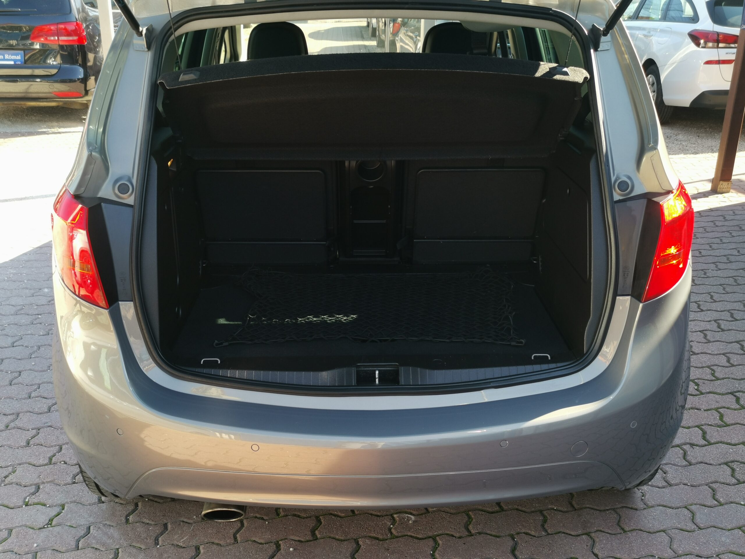 OPEL MERIVA B 1.4 T Enjoy MO..-i. 1. Tulaj. 140LE! TEMPOMAT. ALUFELNI. KORMÁNFŰTÉS