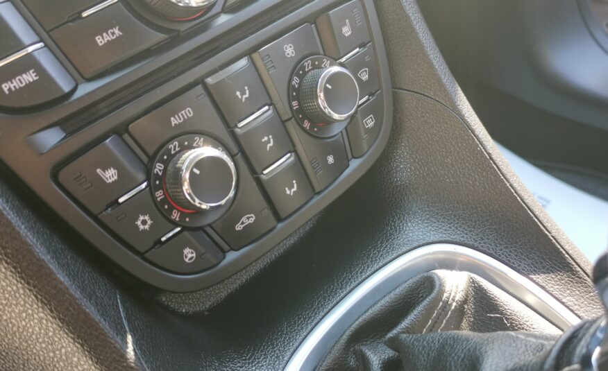 OPEL MERIVA B 1.4 T Enjoy MO..-i. 1. Tulaj. 140LE! TEMPOMAT. ALUFELNI. KORMÁNFŰTÉS