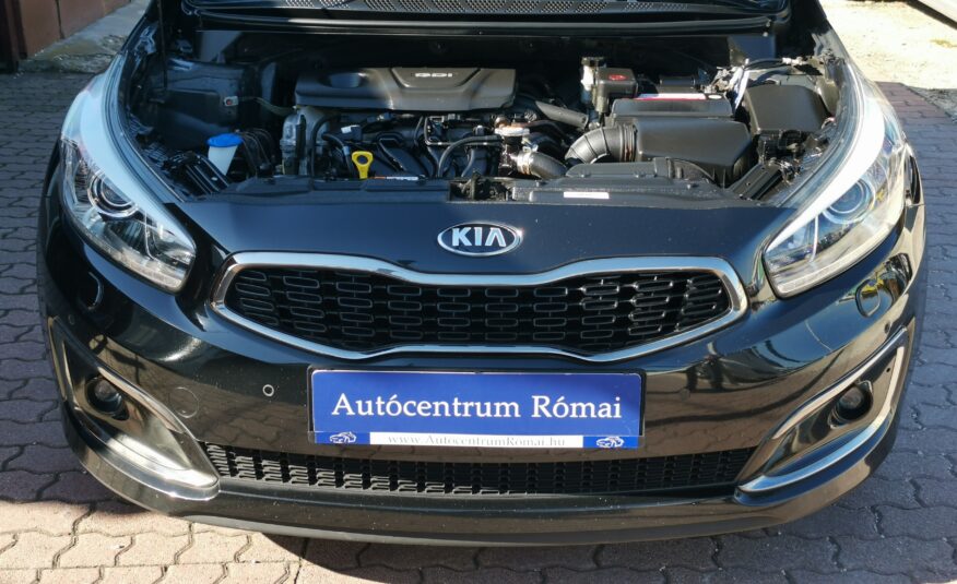 KIA CEE'D 1.6 GDI EX Prémium Platinum! 103.000KM! RITKASÁG! PANORÁMA TETŐ. BŐRBELSŐ. XENON