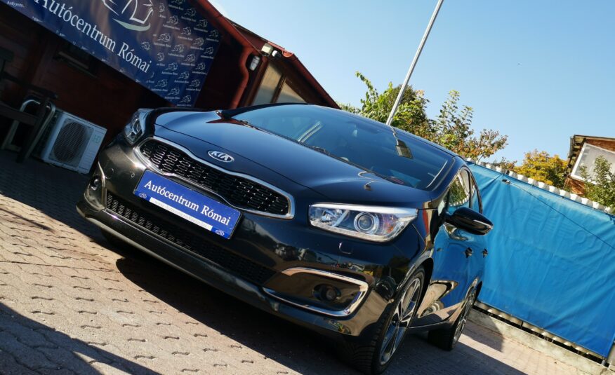 KIA CEE'D 1.6 GDI EX Prémium Platinum! 103.000KM! RITKASÁG! PANORÁMA TETŐ. BŐRBELSŐ. XENON