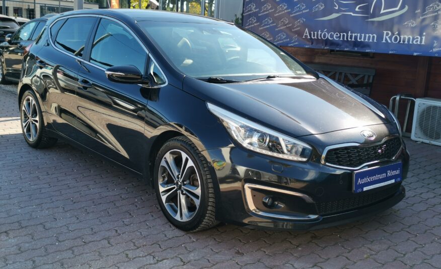 KIA CEE'D 1.6 GDI EX Prémium Platinum! 103.000KM! RITKASÁG! PANORÁMA TETŐ. BŐRBELSŐ. XENON