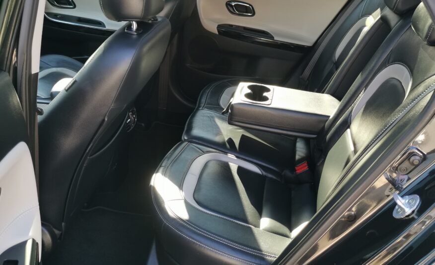 KIA CEE'D 1.6 GDI EX Prémium Platinum! 103.000KM! RITKASÁG! PANORÁMA TETŐ. BŐRBELSŐ. XENON