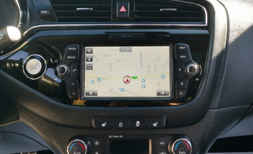 KIA CEE'D 1.6 GDI EX Prémium Platinum! 103.000KM! RITKASÁG! PANORÁMA TETŐ. BŐRBELSŐ. XENON