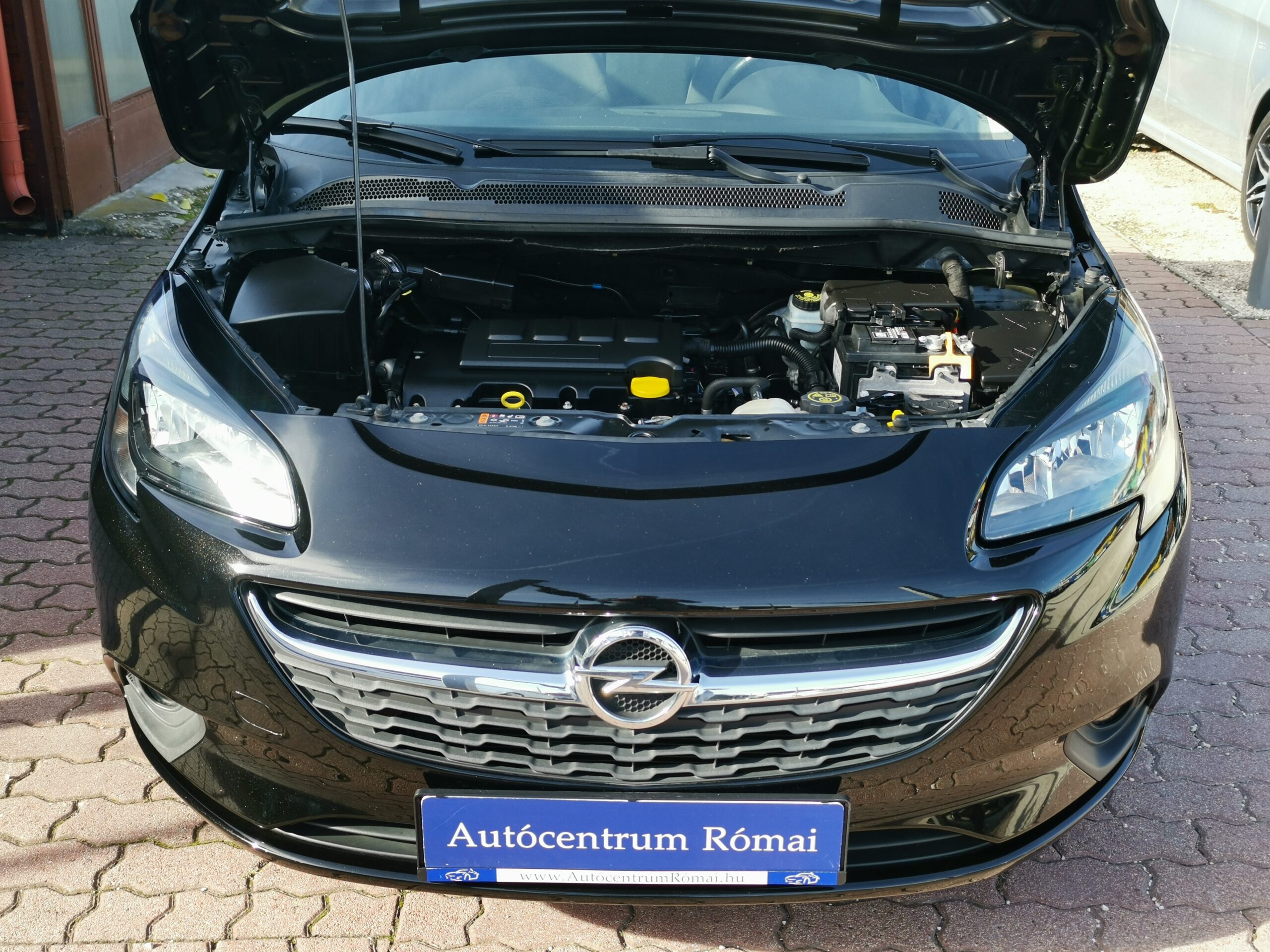 OPEL CORSA E 1.4 Selection 90.000km! TEMPOMAT. PARKRADAR. ÜLÉSFŰTÉS. ALUFELNI