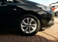 OPEL CORSA E 1.4 Selection 90.000km! TEMPOMAT. PARKRADAR. ÜLÉSFŰTÉS. ALUFELNI