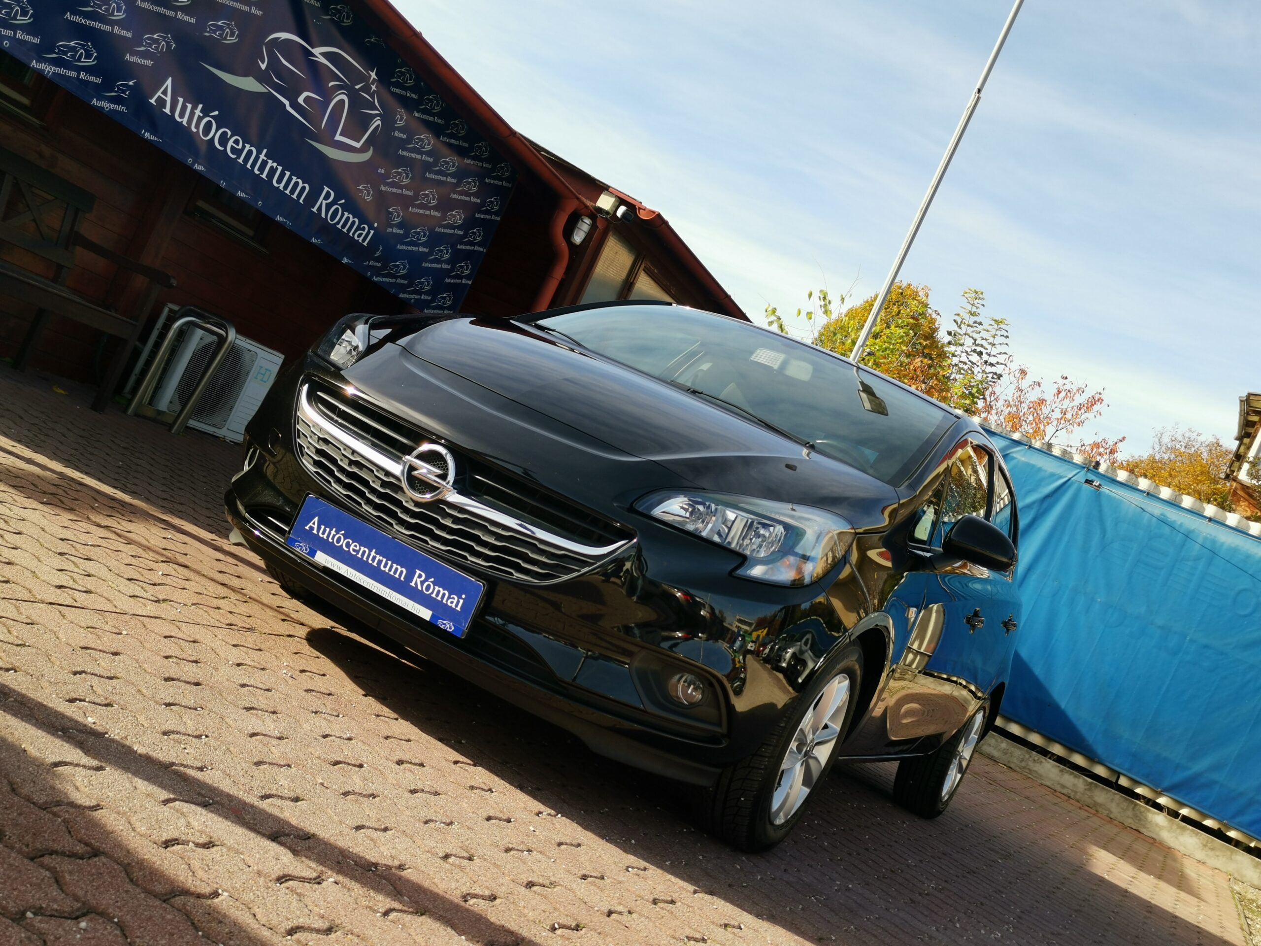 OPEL CORSA E 1.4 Selection 90.000km! TEMPOMAT. PARKRADAR. ÜLÉSFŰTÉS. ALUFELNI