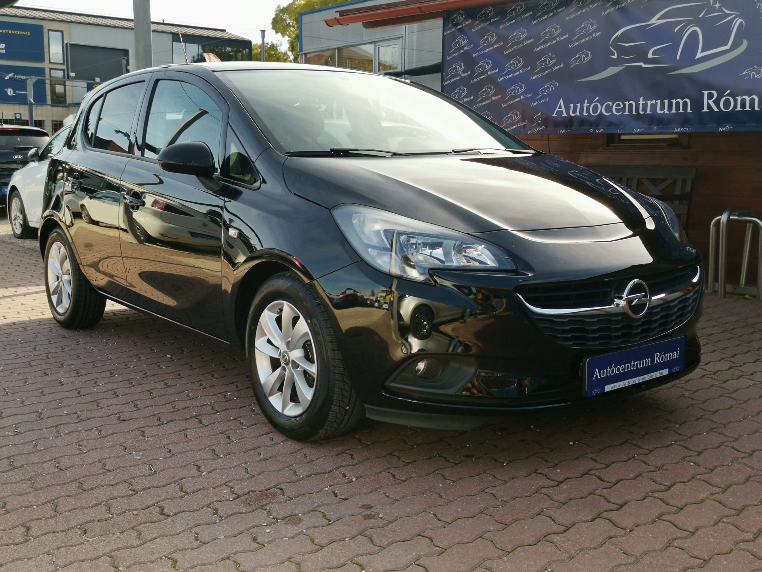 OPEL CORSA E 1.4 Selection 90.000km! TEMPOMAT. PARKRADAR. ÜLÉSFŰTÉS. ALUFELNI