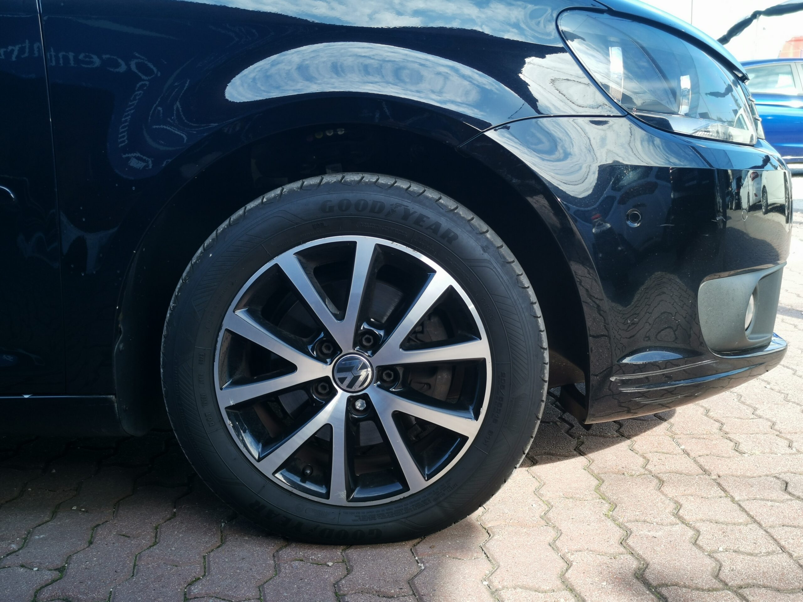 VOLKSWAGEN TOURAN 1.4 TSI Comfortline 2. Tulaj. DIGIT KLÍMA. TEMPOMAT. PARKRADAR. ALUFELNI