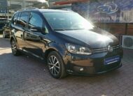 VOLKSWAGEN TOURAN 1.4 TSI Comfortline 2. Tulaj. DIGIT KLÍMA. TEMPOMAT. PARKRADAR. ALUFELNI