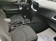 KIA CEE'D Ceed SW 1.6 CRDi HP Hybrid Gold MO.-i. 1. Tulaj. Szervizkönyv! ÁFÁ-s! TEMPOMAT. KAMERA. ÜLÉSFŰTÉS