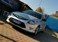 HYUNDAI I30 CW 1.4 DOHC Classic AC 85.000km! 1. Tulaj. KLÍMA. KÖDLÁMPA. PARKRADAR