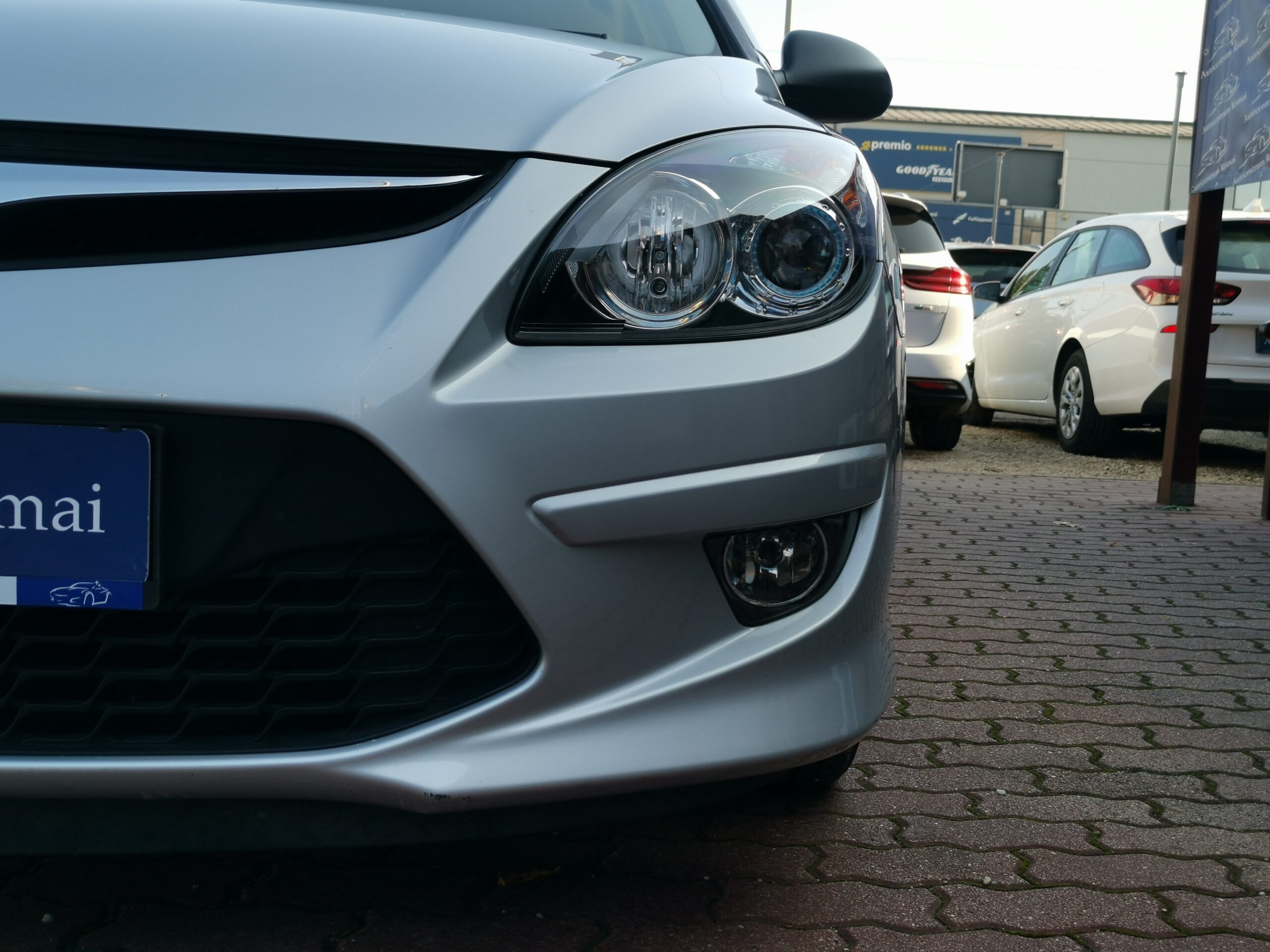 HYUNDAI I30 CW 1.4 DOHC Classic AC 85.000km! 1. Tulaj. KLÍMA. KÖDLÁMPA. PARKRADAR