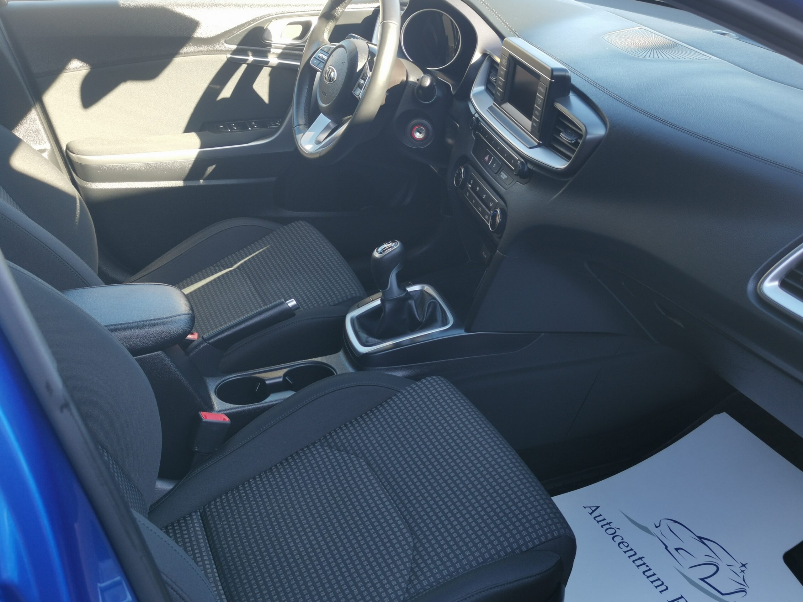 KIA CEE'D Ceed 1.4 MPI Bronze 88.000km! 2. Tulaj. Szervizkönyv! TEMPOMAT. ALUFELNI. KÖDLÁMPA