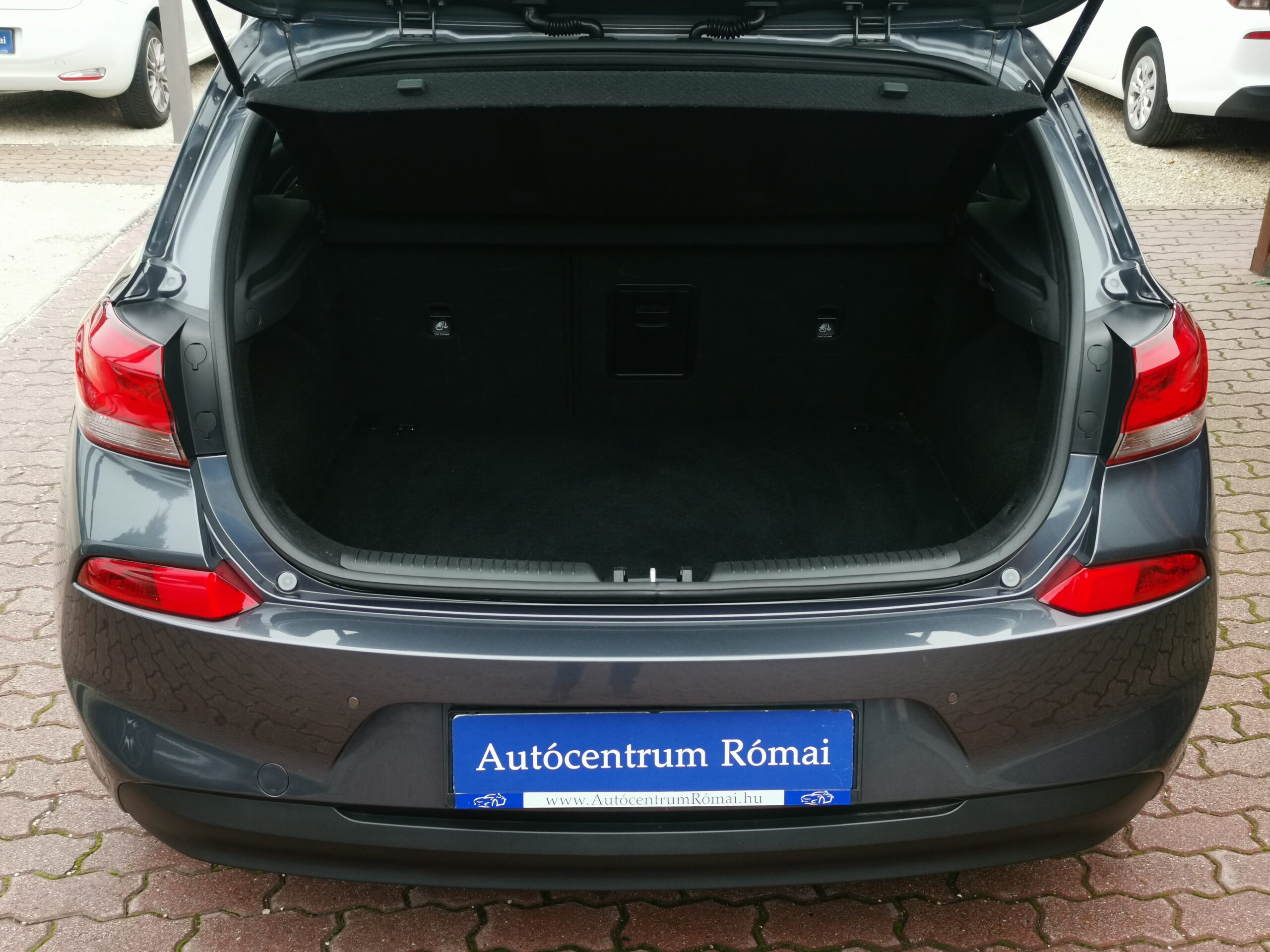 HYUNDAI I30 1.4 T-GDi GO! Plus 2. Tulaj. 94.000km! RITKASÁG! PANORÁMA TETŐ. LED. NAVIGÁCIÓ. KAMERA