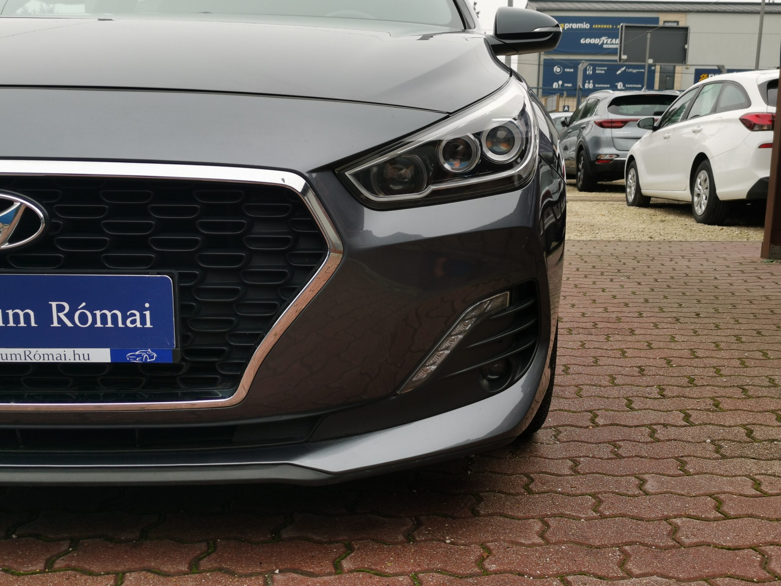 HYUNDAI I30 1.4 T-GDi GO! Plus 2. Tulaj. 94.000km! RITKASÁG! PANORÁMA TETŐ. LED. NAVIGÁCIÓ. KAMERA